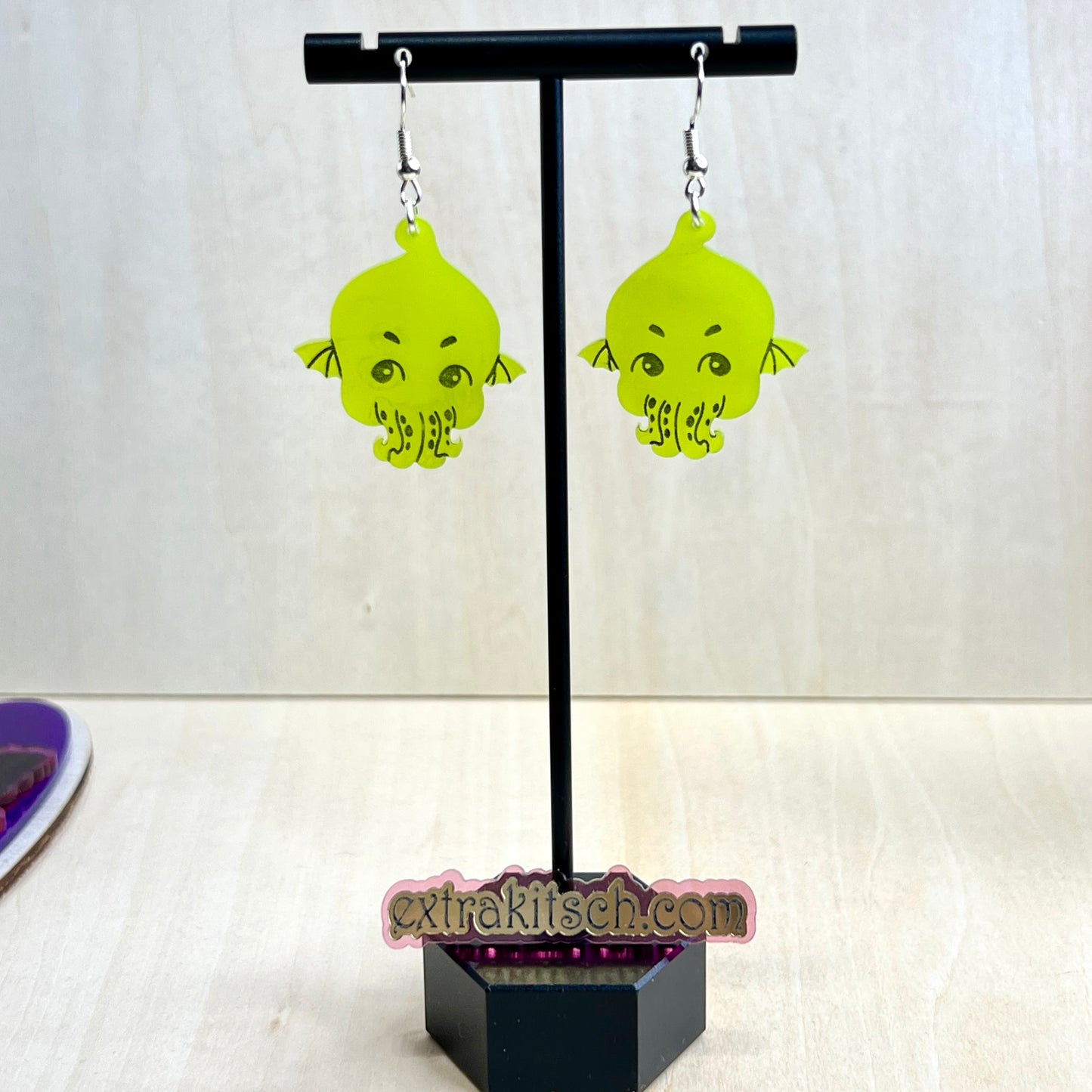 Cthulhu Earrings (1”)