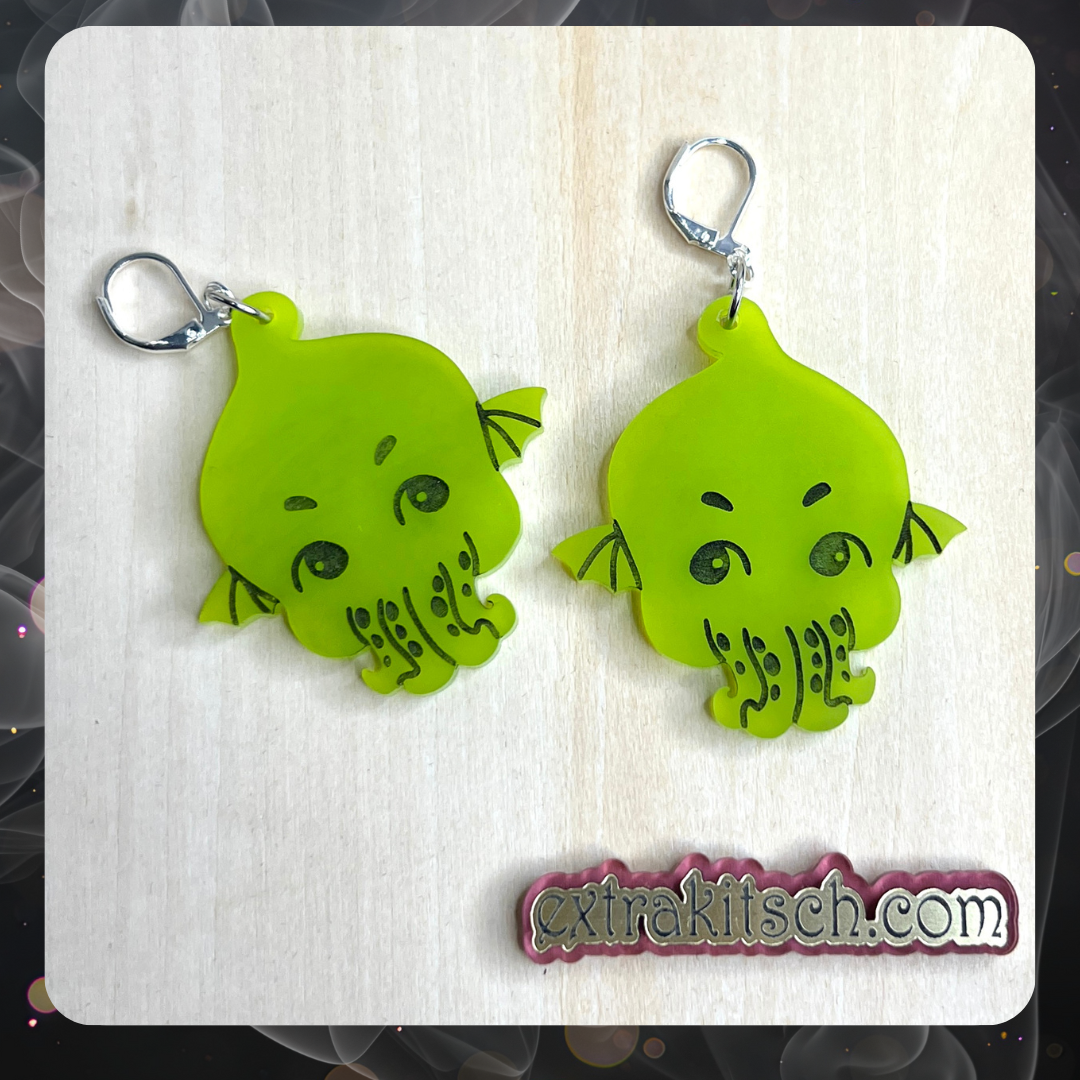 Cthulhu Earrings (2”)