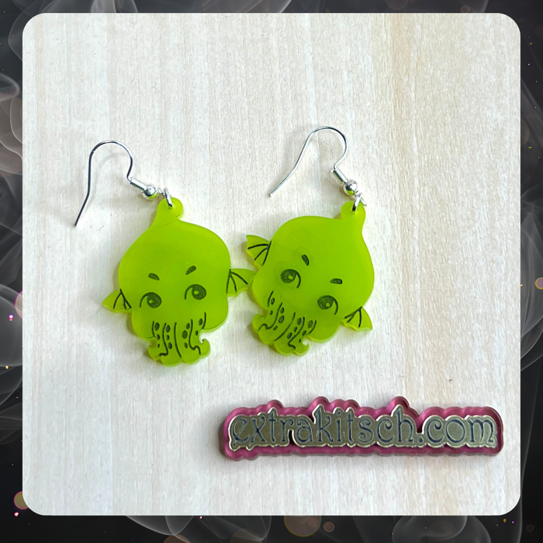 Cthulhu Earrings (1”)