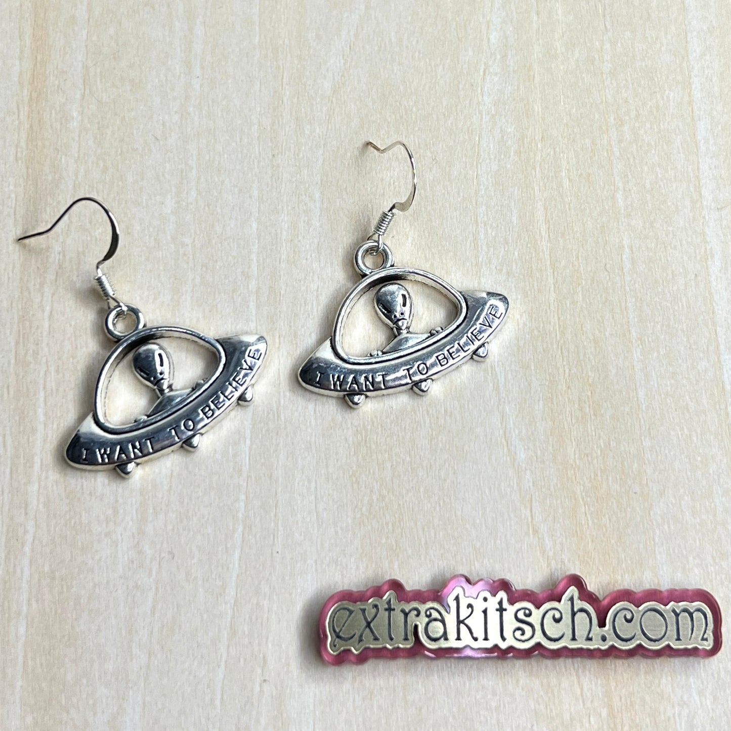 Believe in Aliens Earrings