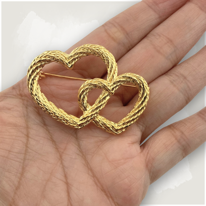 Vintage Double Interlocking Hearts Brooch