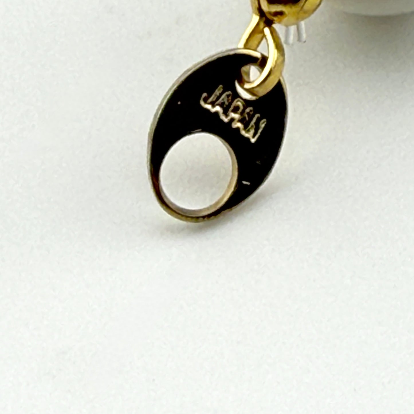 Vintage Japan White Beaded Floral Necklace