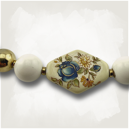 Vintage Beaded Floral Necklace