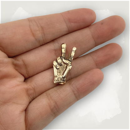 Vintage 70s Peace Sign Love Pin