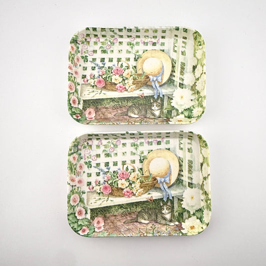 Vintage Cottagecore Cat Trays – Set of 2