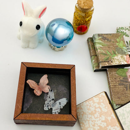 DIY Miniature Bookshelf Curio