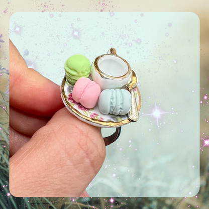 Macaron Cocktail Ring