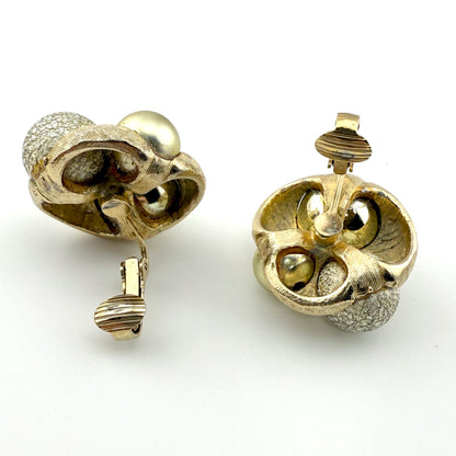 Vintage Gold Tone Cluster Clip Earrings