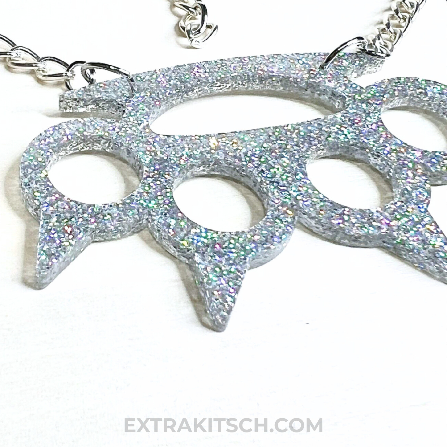 Emo Y2K Glitter Knuckles Necklace – Large Statement Charm