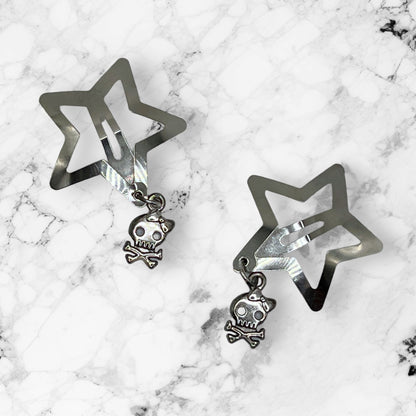 Y2K Skull and Crossbones Mini Star Hair Clips