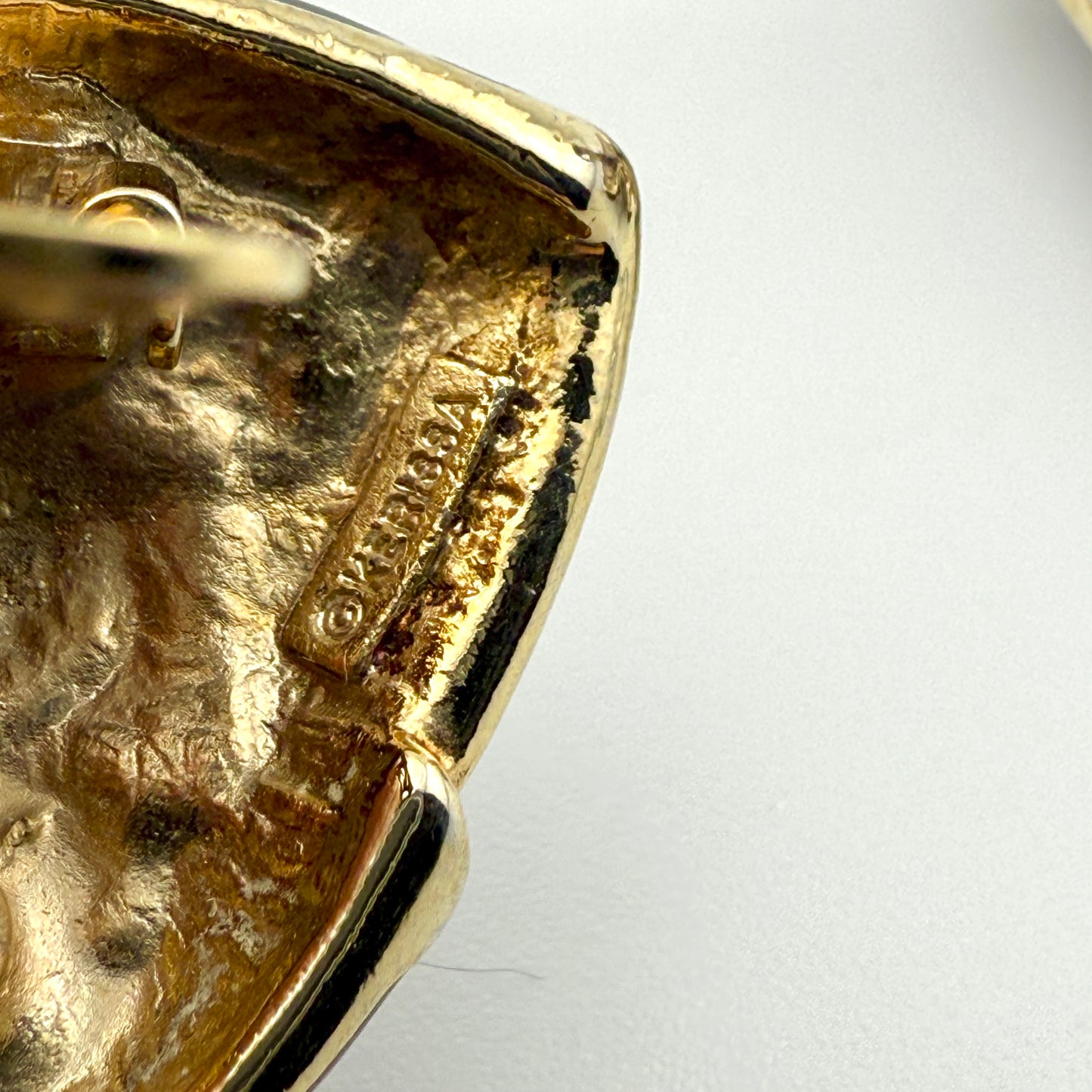 Kerissa Vintage Enamel Clip On Earrings