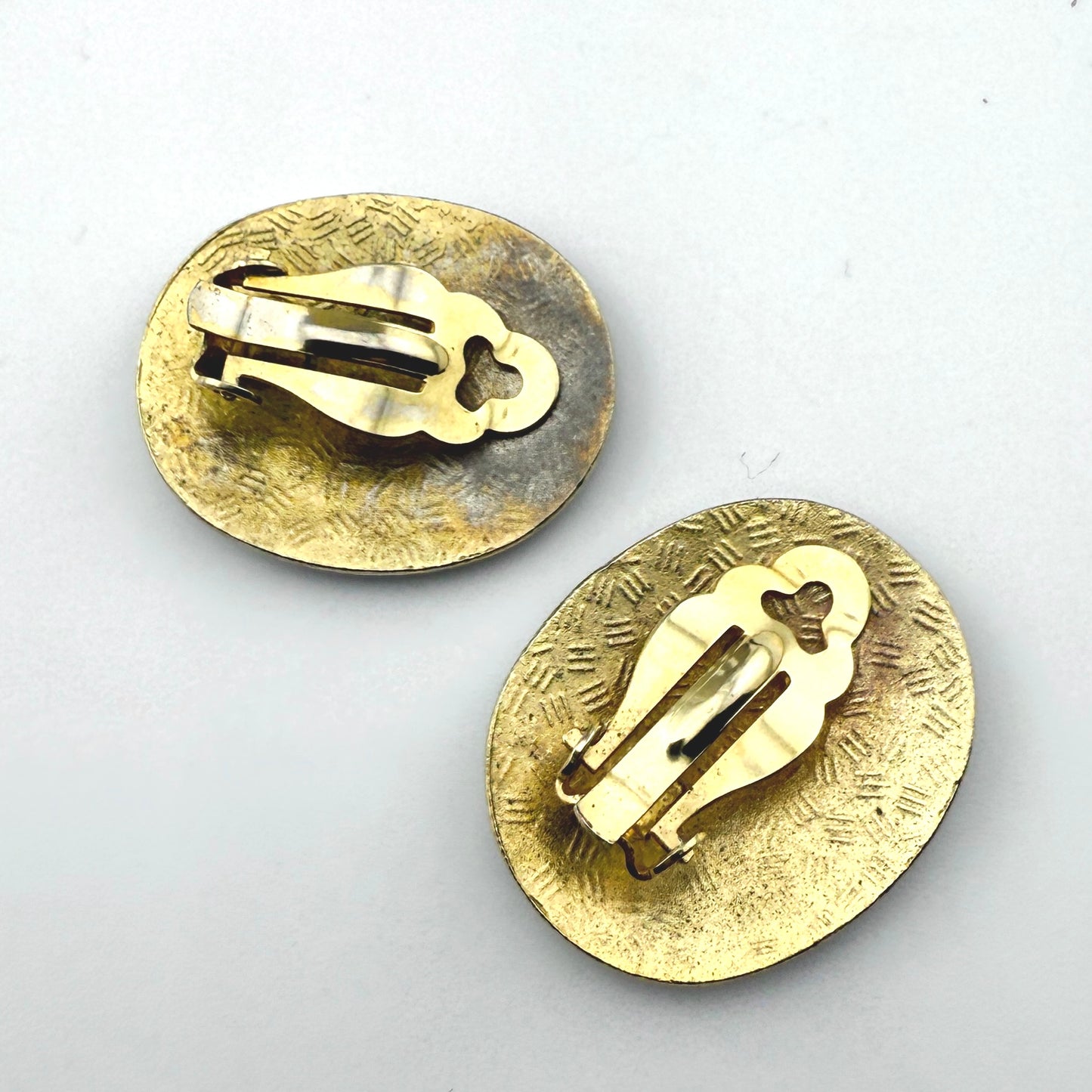 Vintage Cloisonné Cat Clip-On Earrings Gold Tone Enamel