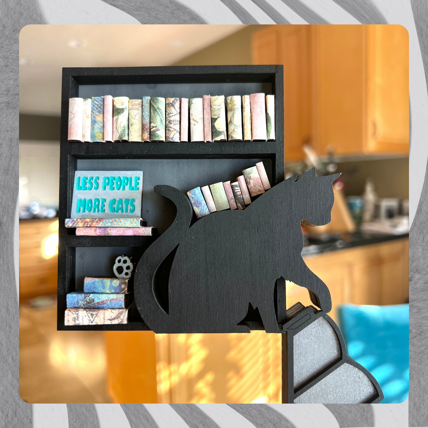 Cat Corner Hanger Mini Bookshelf