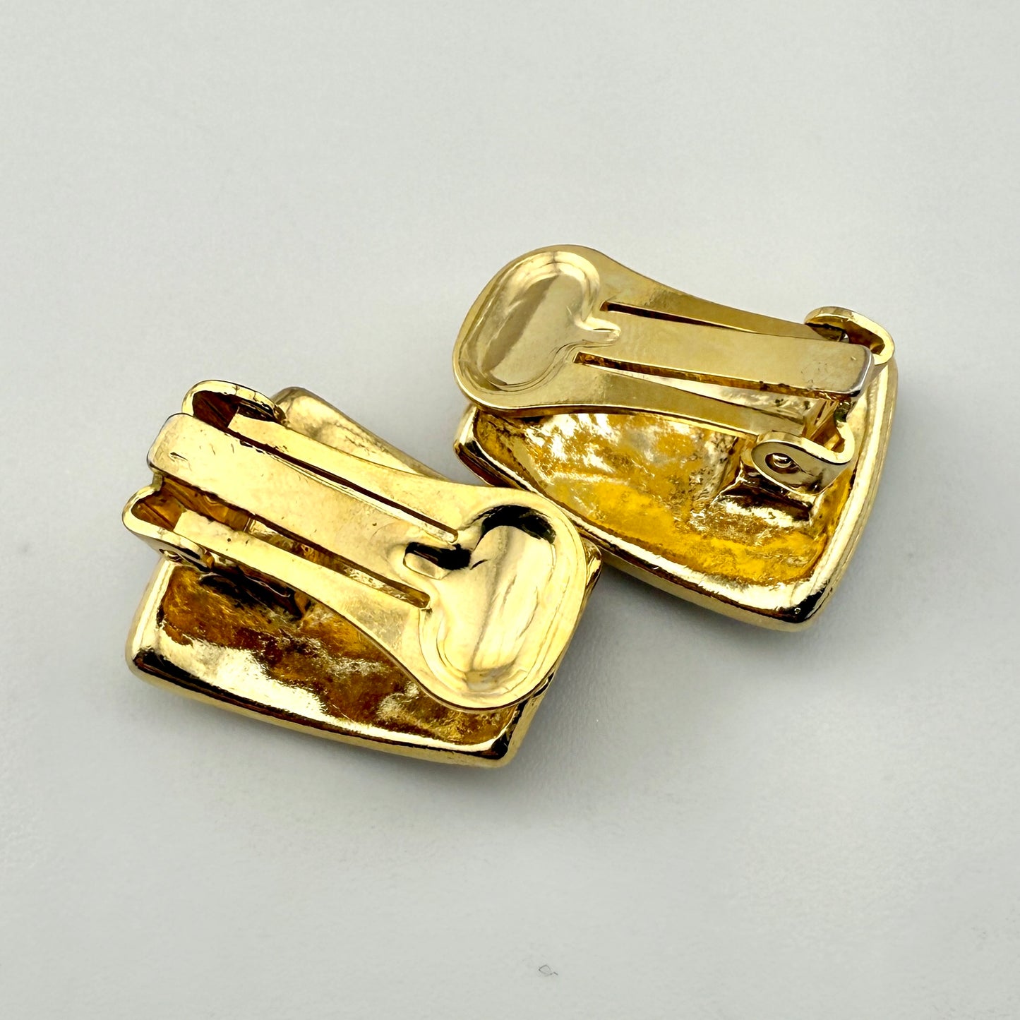 Vintage Abstract Gold Tone Clip-On Earrings