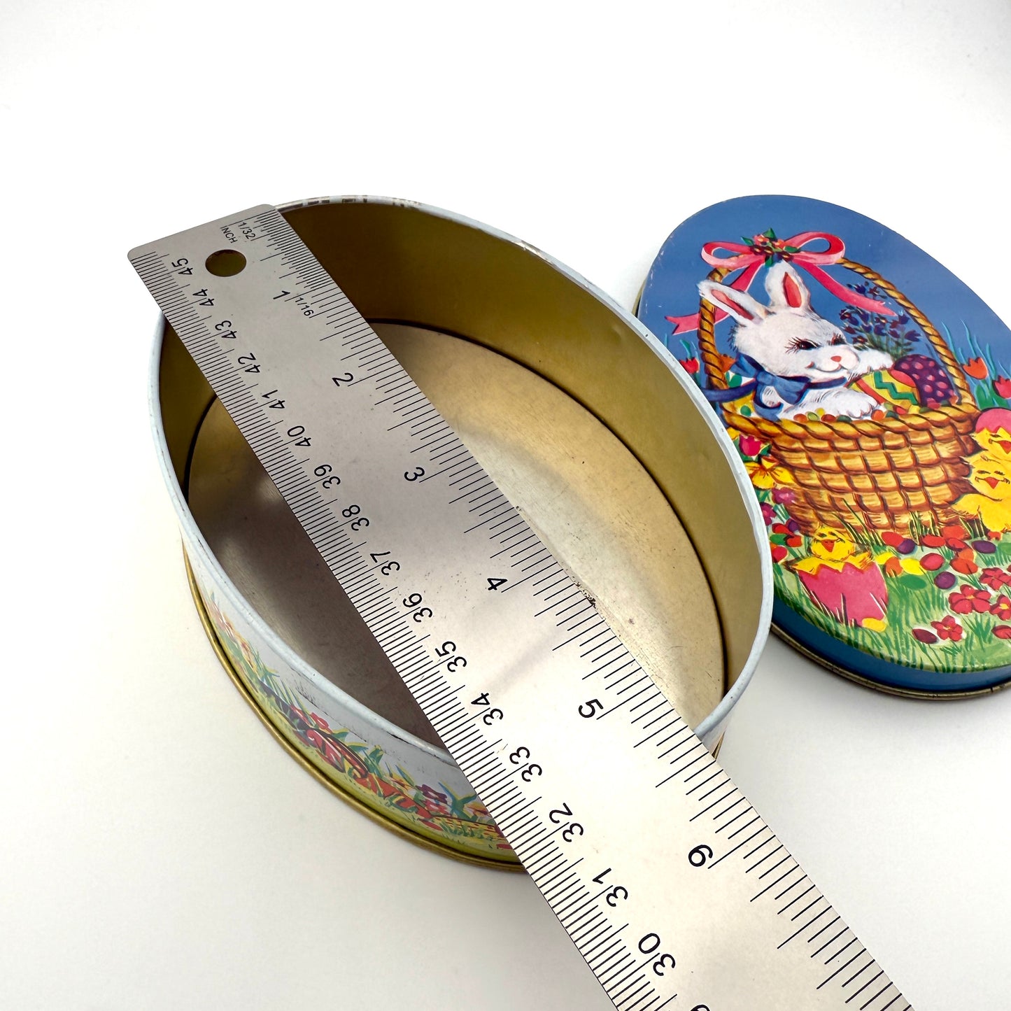 Vintage Easter Bunny Tin