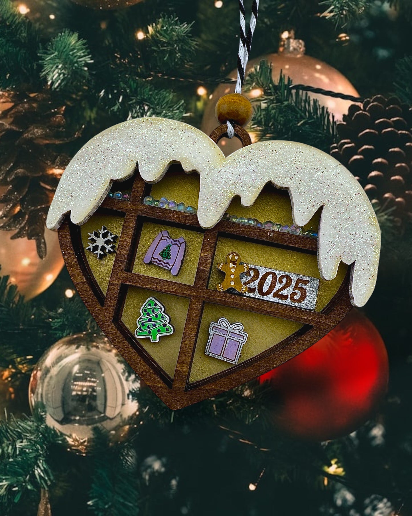 2025 Christmas Heart Shadowbox Ornament
