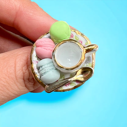 Gaudy Tea Party Cocktail Ring