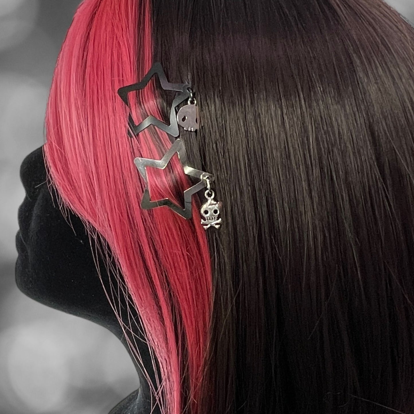 Y2K Skull and Crossbones Mini Star Hair Clips